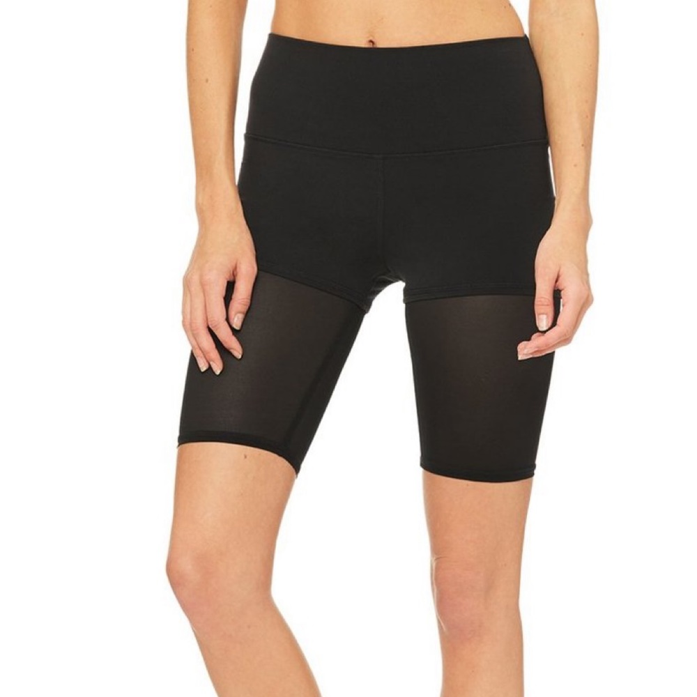 Alo Lavish Yoga Short XS 🖤